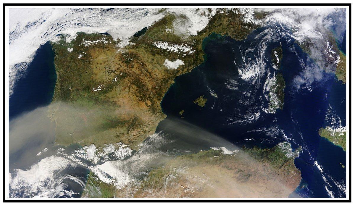Image satellite sable sahara pyrennees